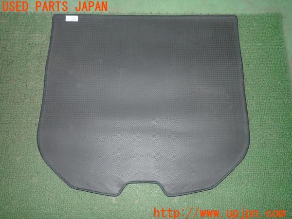 3UPJ=33780634]ボルボ V60(FB4164T)純正 39813966 ラゲージマット ラゲッジマット トランクマット 中古_m1