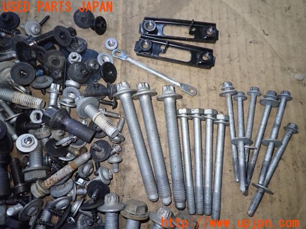 3UPJ=33800720]BMW ミニクーパーS(XM20 F56)ネジ・ナット・ステー類 セット ジャンク_m1