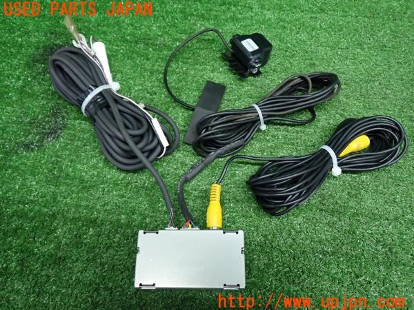 3UPJ=33820552]BMW 120i(UD20 E87)後期 Panasonic パナソニック CY-RC51KD バックカメラユニット 中古_m1