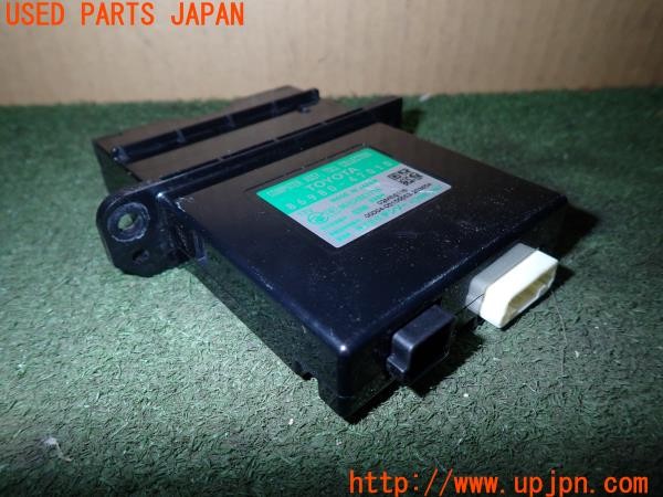 3UPJ=33950503]プリウス(ZVW30)前期 純正ビルトイン 86980-47010 ETC車載器 中古_m3