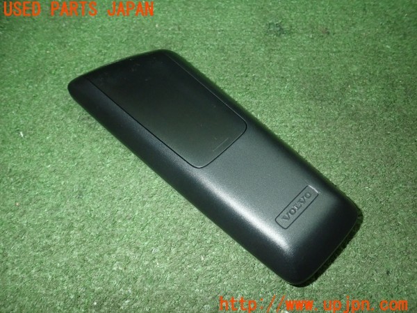 3UPJ=33970571]ボルボ V70(BB420W)純正 ナビ用 リモコン 中古_m2