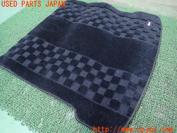 3UPJ=34060634]BMW 218d グランツアラー(2E20 F46)純正 ラゲッジマット トレイ 中古_m2