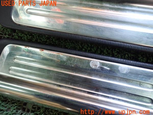 3UPJ=34100616]ロードスター YSリミテッド(NB6C)後期 純正 NC10 68 710・NC 68 720 スカッフプレート 中古_m1