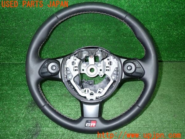 3UPJ=34130617]GR86(BRZ)RC(ZN8)純正 ステアリング 中古_m0