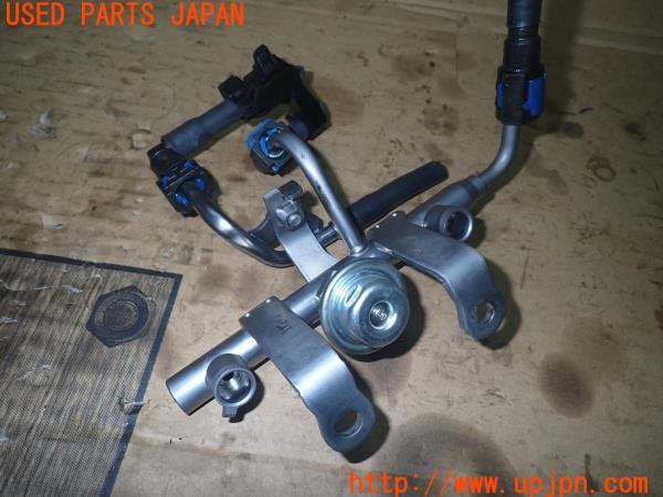 3UPJ=34140133]GR86(BRZ)RZ(ZN8 C型)純正 デリバリーパイプ インジェクション FA24 中古_m1