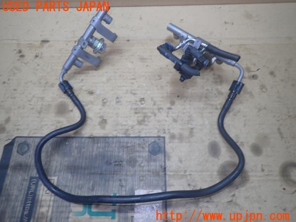 3UPJ=34140133]GR86(BRZ)RZ(ZN8 C型)純正 デリバリーパイプ インジェクション FA24 中古_m3