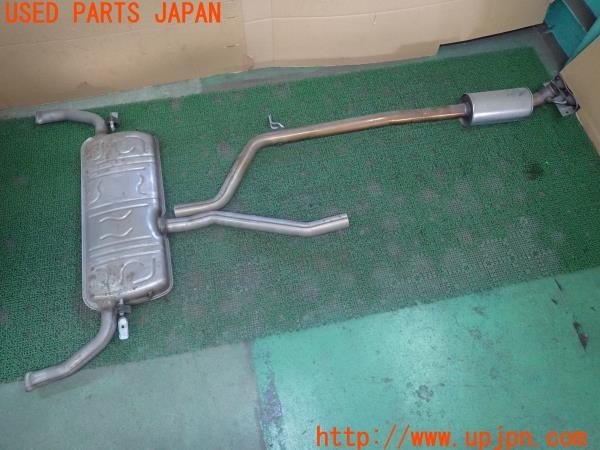 3UPJ=34150152]ベンツ CLA180(117342 C117)純正 A2464911100 マフラー 2分割カット 中古_m0