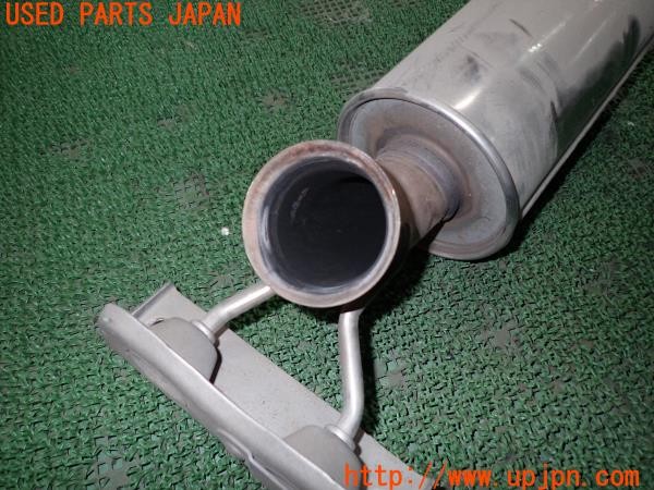 3UPJ=34150152]ベンツ CLA180(117342 C117)純正 A2464911100 マフラー 2分割カット 中古_m3