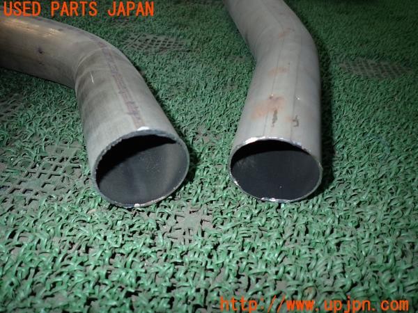 3UPJ=34150152]ベンツ CLA180(117342 C117)純正 A2464911100 マフラー 2分割カット 中古_m4