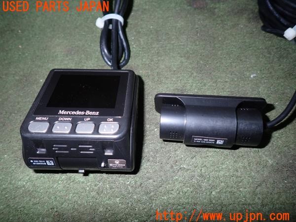 3UPJ=34150579]ベンツ CLA180(117342 C117)純正 000-5010 000-5020 ドライブレコーダー 中古_m1