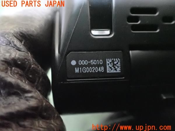 3UPJ=34150579]ベンツ CLA180(117342 C117)純正 000-5010 000-5020 ドライブレコーダー 中古_m3