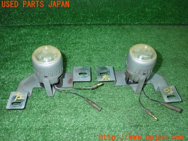 3UPJ=34240558]フィアット 500(31209)PIAA ピア PROFESSIONAL LAMP SYSTEM フォグランプ 中古_m0