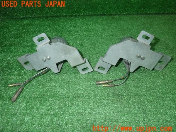 3UPJ=34240558]フィアット 500(31209)PIAA ピア PROFESSIONAL LAMP SYSTEM フォグランプ 中古_m2