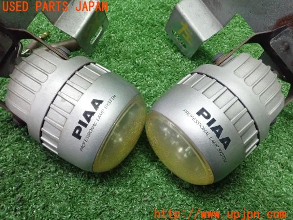 3UPJ=34240558]フィアット 500(31209)PIAA ピア PROFESSIONAL LAMP SYSTEM フォグランプ 中古_m4