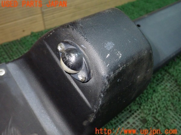 3UPJ=34280058]ジープ ラングラー(TJ40S)純正 リアバンパー 中古_m2