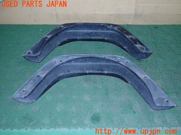 3UPJ=34280059]ジープ ラングラー(TJ40S)純正 リアフェンダー 中古_m2