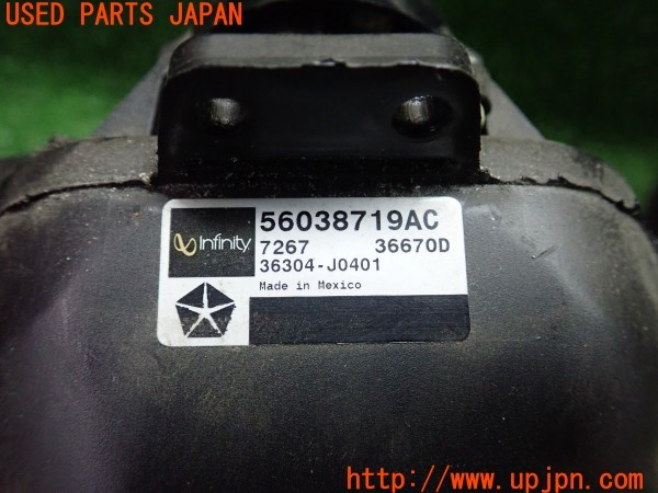 3UPJ=34280536]ジープ ラングラー(TJ40S)純正 Infinity インフィニティ 56038719AC スピーカー② 中古_m4