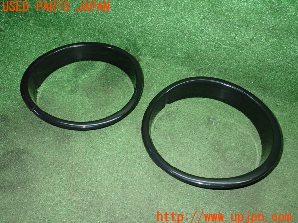 3UPJ=34280590]ジープ ラングラー(TJ40S)社外 ヘッドライトリム ヘッドライトガーニッシュ 中古_m0
