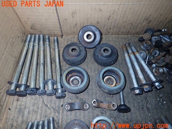 3UPJ=34280720]ジープ ラングラー(TJ40S)ネジ・ナット・ステー類 セット ジャンク_m1