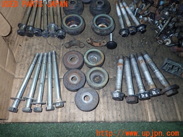3UPJ=34280720]ジープ ラングラー(TJ40S)ネジ・ナット・ステー類 セット ジャンク_m2