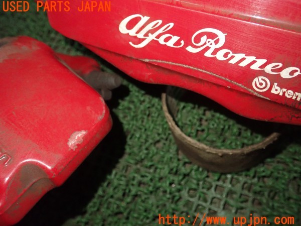 3UPJ=34290301]アルファロメオ ジュリエッタ スポルティーバ(940141)純正 brembo ブレンボ フロントキャリパー 中古_m4