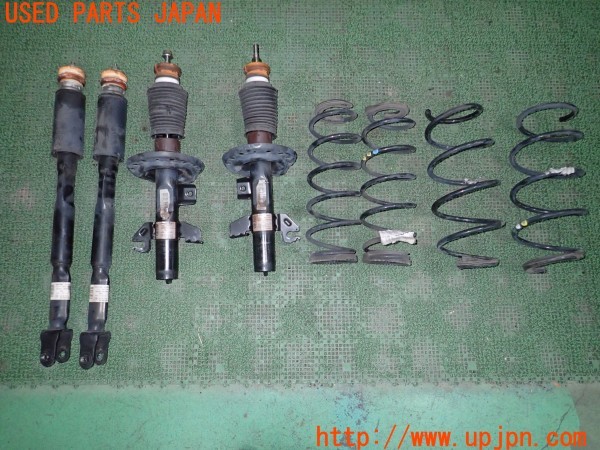 3UPJ=34290411]アルファロメオ ジュリエッタ スポルティーバ(940141)純正 ストラット サスペンション ショックアブソーバー 1台分 中古_m1