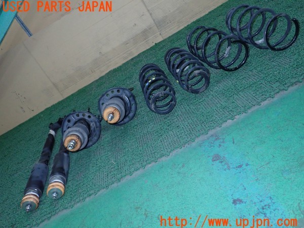 3UPJ=34290411]アルファロメオ ジュリエッタ スポルティーバ(940141)純正 ストラット サスペンション ショックアブソーバー 1台分 中古_m2