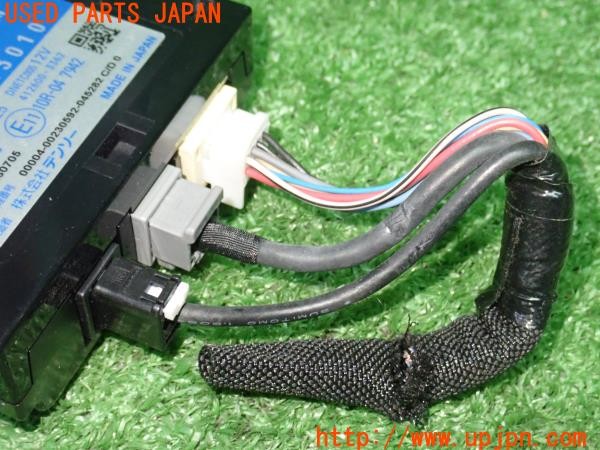 3UPJ=34330503]レクサス CT200h(ZWA10)純正ビルトイン DSRC ETC車載器 86980-53010 中古_m3