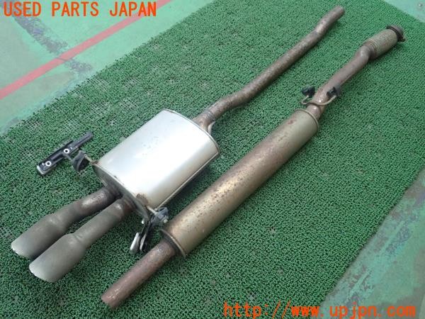 3UPJ=34360152]BMW ミニ(MINI)ジョンクーパーワークス(MFJCW R56)純正 7635742 マフラー 2分割カット 中古_m0