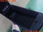 3UPJ=34360652]BMW ミニ(MINI)ジョンクーパーワークス(MFJCW R56)純正 アームレスト 中古_s4
