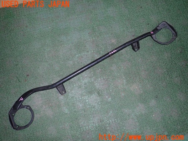 3UPJ=34400705]アウディ TT ロードスター 1.8T(8NAUQ)純正 8N0805629 フロントタワーバー 中古_m0