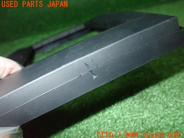 3UPJ=34410604]ベンツ V350(639811C)PB オーディオ取付キット MB169A2D05 2DIN 中古_m3