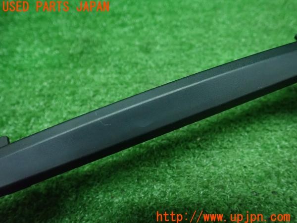 3UPJ=34410604]ベンツ V350(639811C)PB オーディオ取付キット MB169A2D05 2DIN 中古_m4