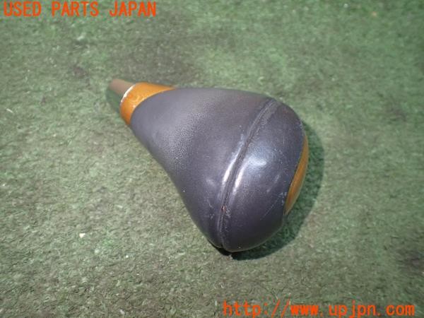 3UPJ=34460614]レクサス IS250 バージョンL(GSE20)中期 純正 シフトノブ 木目 ウッド 中古_m1