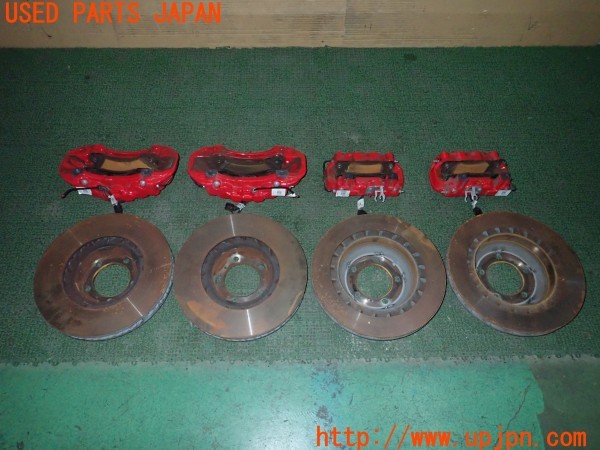 3UPJ=34550302]ポルシェ タイカン 4S(J1NB 9J1型)純正 brembo ブレンボ キャリパーローターセット 中古_m1