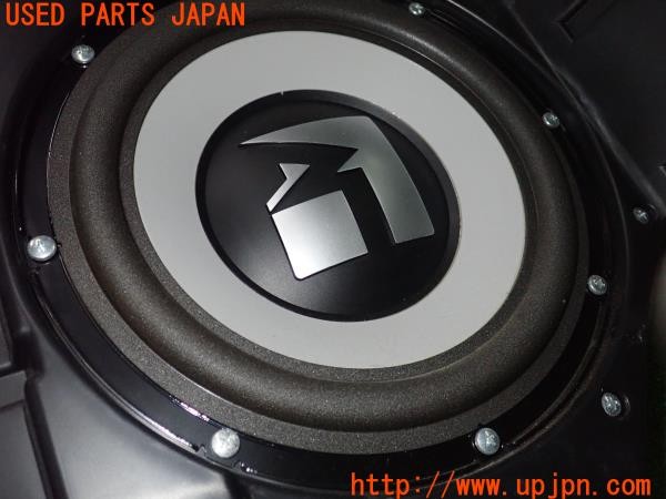 3UPJ=34610515]パジェロ エクシード(V93W)純正 ROCKFORD ロックフォード サブウーファー 8720A031 スピーカー 低音 中古_m1