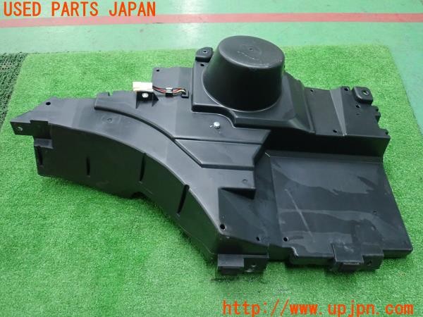 3UPJ=34610515]パジェロ エクシード(V93W)純正 ROCKFORD ロックフォード サブウーファー 8720A031 スピーカー 低音 中古_m2