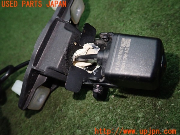 3UPJ=34630552]ノア(ZRR85G)Panasonic パナソニック CY-RC110KD バックカメラ 中古_m4