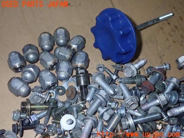 3UPJ=34730720]マークX 250G Fパッケージ(GRX120)前期 ネジ・ナット・ステー類 セット ジャンク_m1