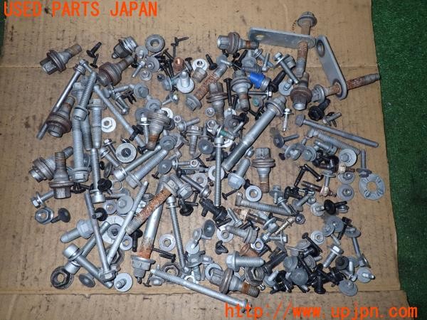 3UPJ=34800720]プジョー 508SW GTライン(R85G06)ネジ・ナット・ステー類 セット ジャンク_m0