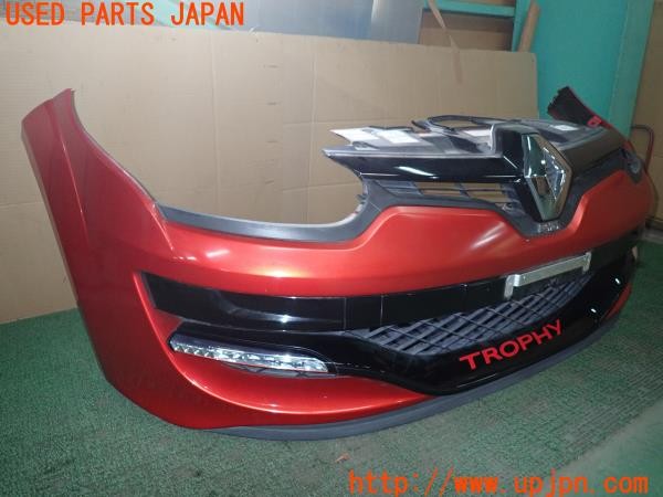 3UPJ=34870048]ルノー メガーヌ ルノースポール 273トロフィー2(DZF4R1)純正 フロントバンパー デイライト付き 中古_m1