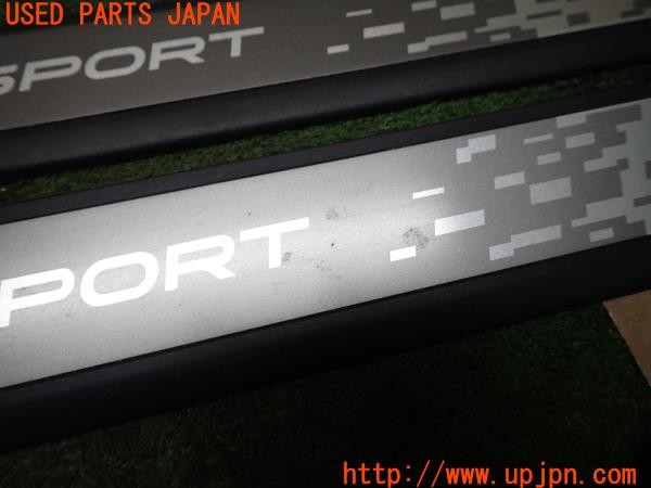 3UPJ=34870616]ルノー メガーヌ ルノースポール 273トロフィー2(DZF4R1)純正 スカッフプレート 中古_m1