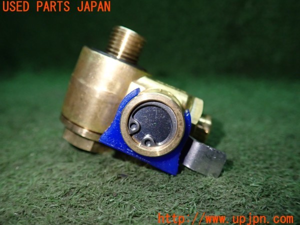 3UPJ=34890112]ハイラックスサーフ(KZN130W)麓技研 FUMOTO エコオイルチェンジャー オイルコックチェンジャー オイルドレンボルト 中古_m3