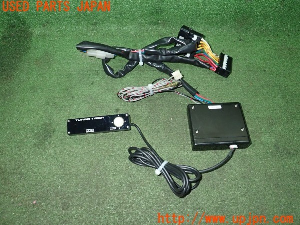 3UPJ=34890542]ハイラックスサーフ(KZN130W)HKS type0 タイプ0 ターボタイマー 中古_m0