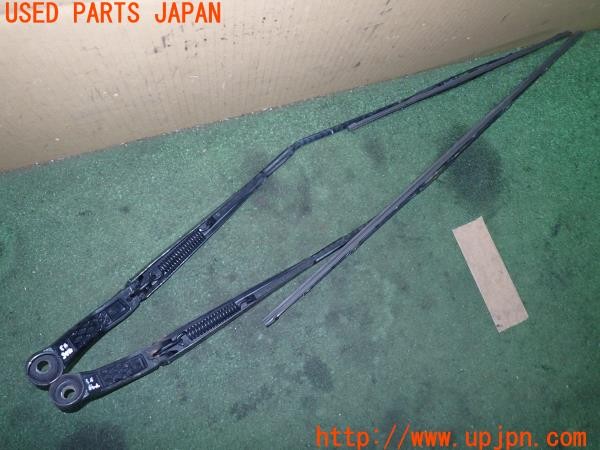 3UPJ=34920065]シビック タイプR(EP3)前期 純正 フロントワイパーアーム カーボンプリント 中古_m1
