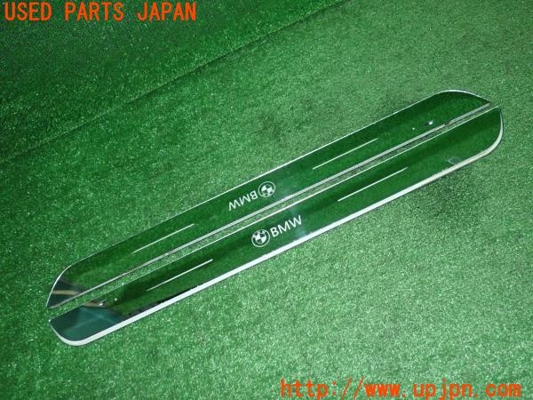 3UPJ=34930616]BMW Z4 ロードスター(BT30 E85)前期 社外 流れるスカッフプレート 2点 中古_m0