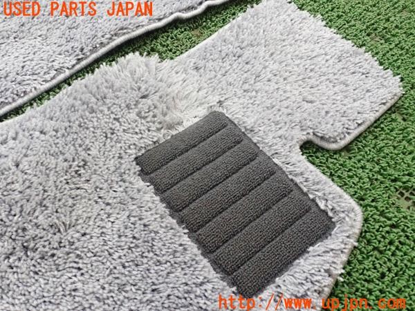 3UPJ=34930629]BMW Z4 ロードスター(BT30 E85)前期 HOT FIELD ホットフィールド フロアマット シャギーラグ調 2点 中古_m3