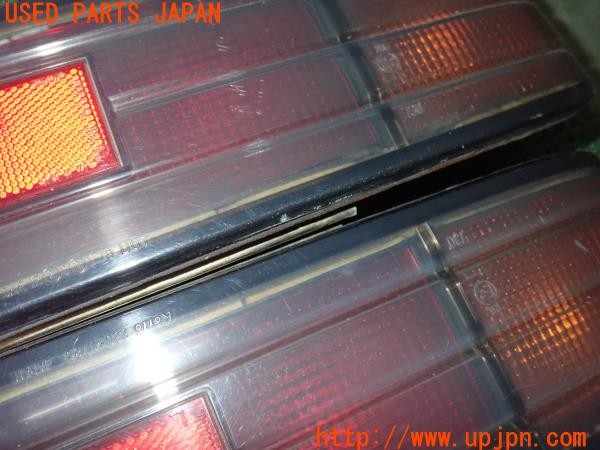 3UPJ=34990547]サバンナRX-7 ターボGT IMSAスペシャル(SA22C FB3S)後期 純正 テールランプ ガーニッシュ セット 中古_m2