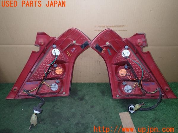 3UPJ=35000547]スイフト XGエアロ(ZC71S 4型)純正 LE06A6167 LE06B6167 テールランプ 中古_m4