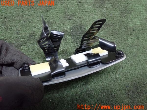 3UPJ=35000630]スイフト XGエアロ(ZC71S 4型)RAZO レッツｫ SUPER GRIP PEDAL ペダルカバー アクセル ブレーキ AT 中古_m4